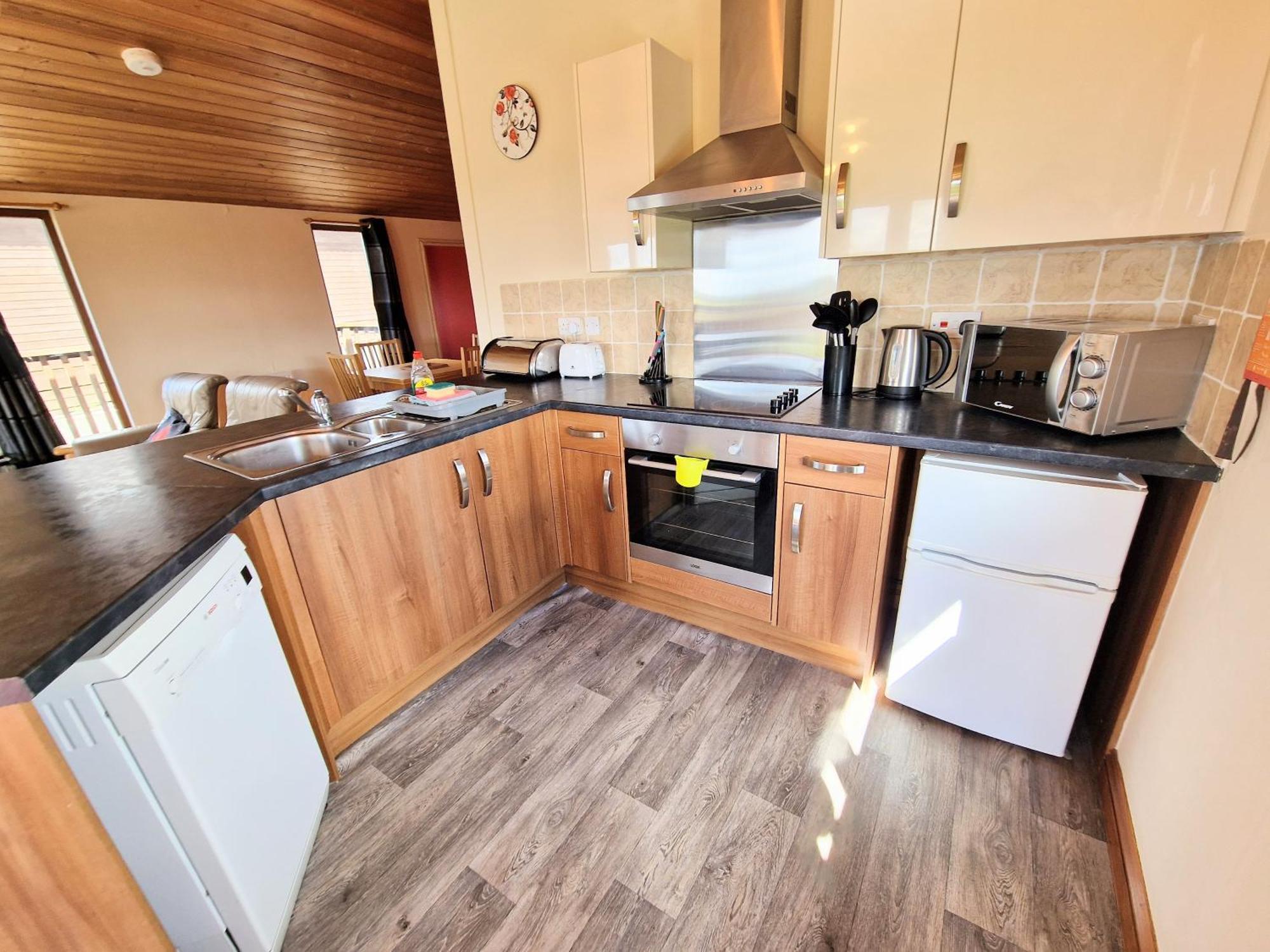 Lomond 4 With Private Hot Tub - Fife - Loch Leven - Lomond Hills Villa Kelty Exteriör bild