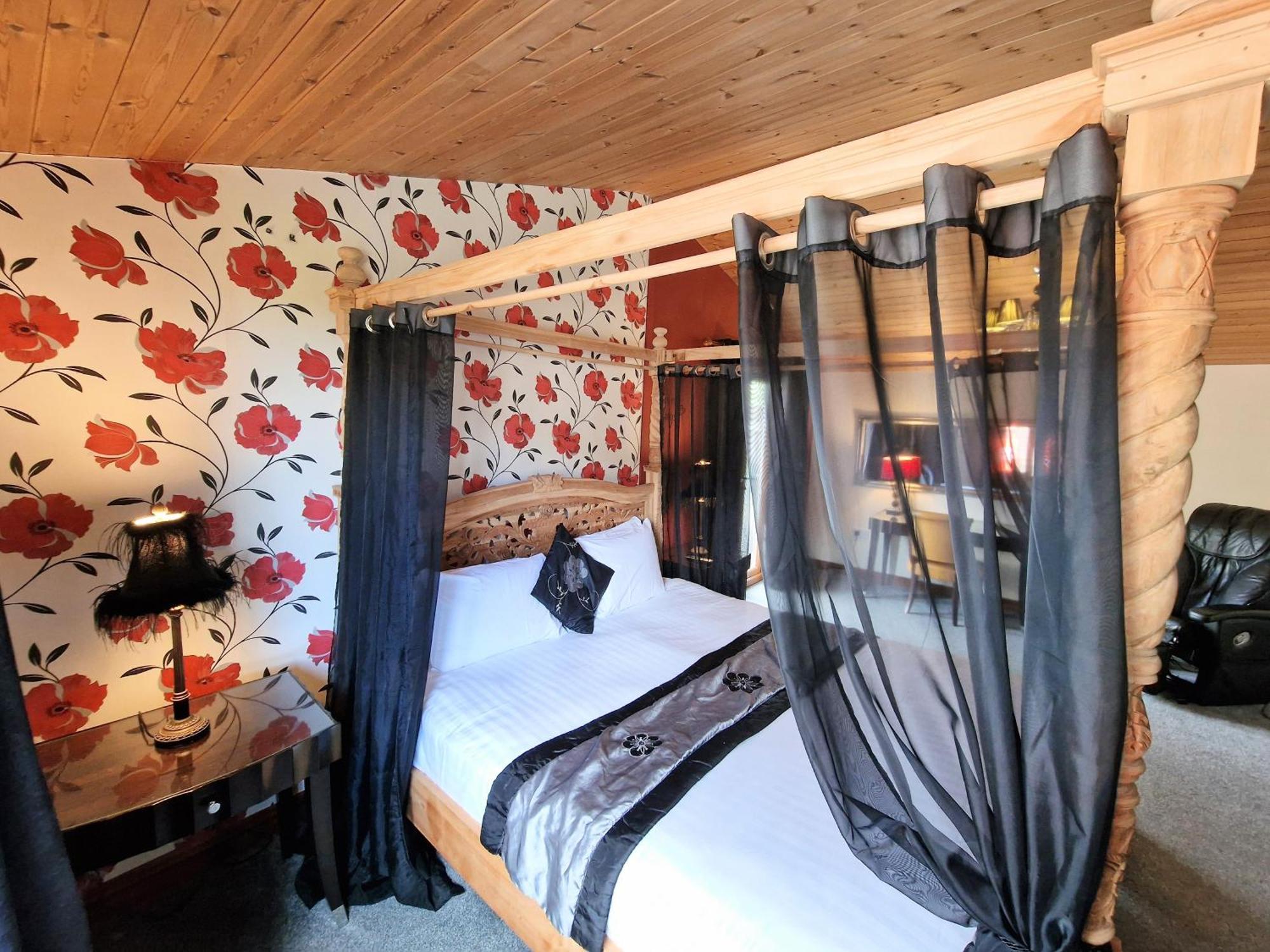 Lomond 4 With Private Hot Tub - Fife - Loch Leven - Lomond Hills Villa Kelty Exteriör bild